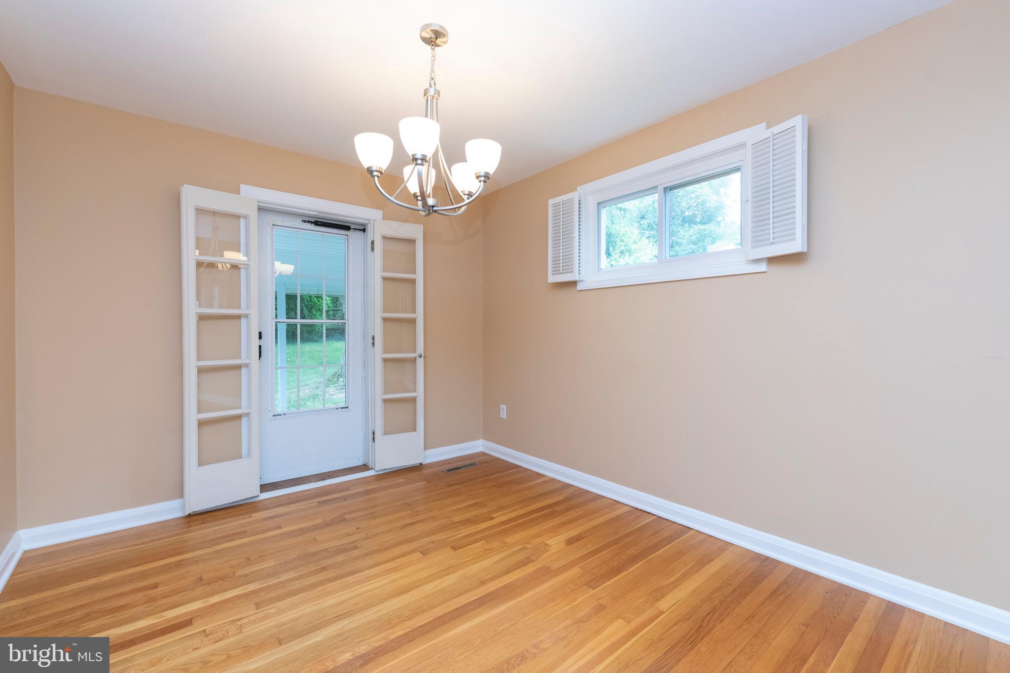 120 Ridgefield Road Lutherville-Timonium, MD 21093 - Photo 12 of 29 Gallery Image 12