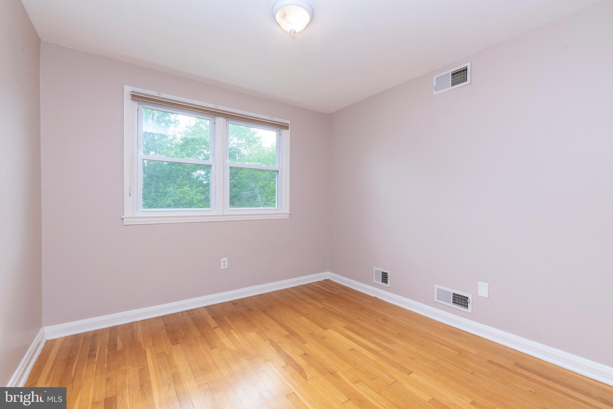 120 Ridgefield Road Lutherville-Timonium, MD 21093 - Photo 13 of 29 Gallery Image 13