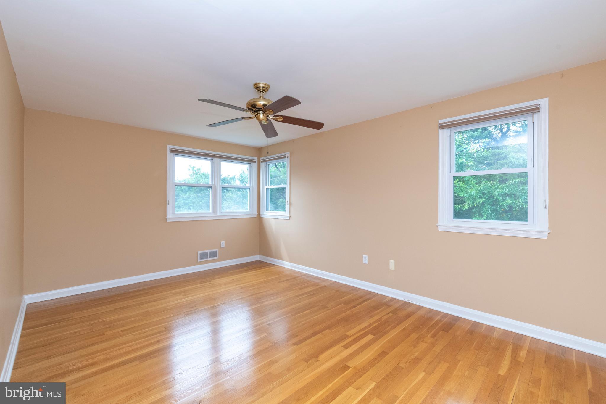 120 Ridgefield Road Lutherville-Timonium, MD 21093 - Photo 19 of 29 Gallery Image 19