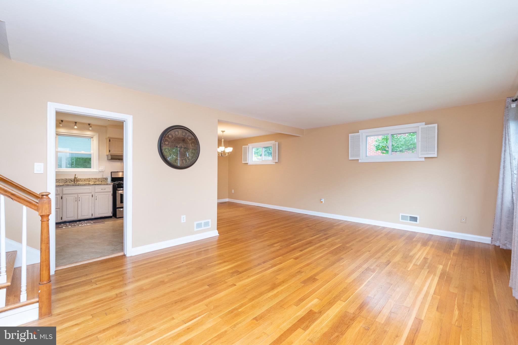 120 Ridgefield Road Lutherville-Timonium, MD 21093 - Photo 5 of 29 Gallery Image 5