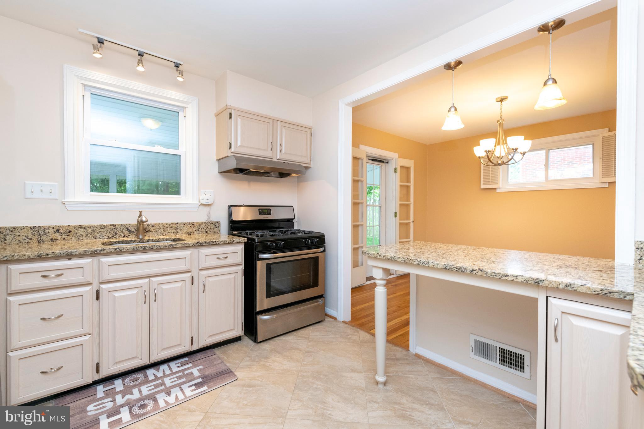 120 Ridgefield Road Lutherville-Timonium, MD 21093 - Photo 6 of 29 Gallery Image 6