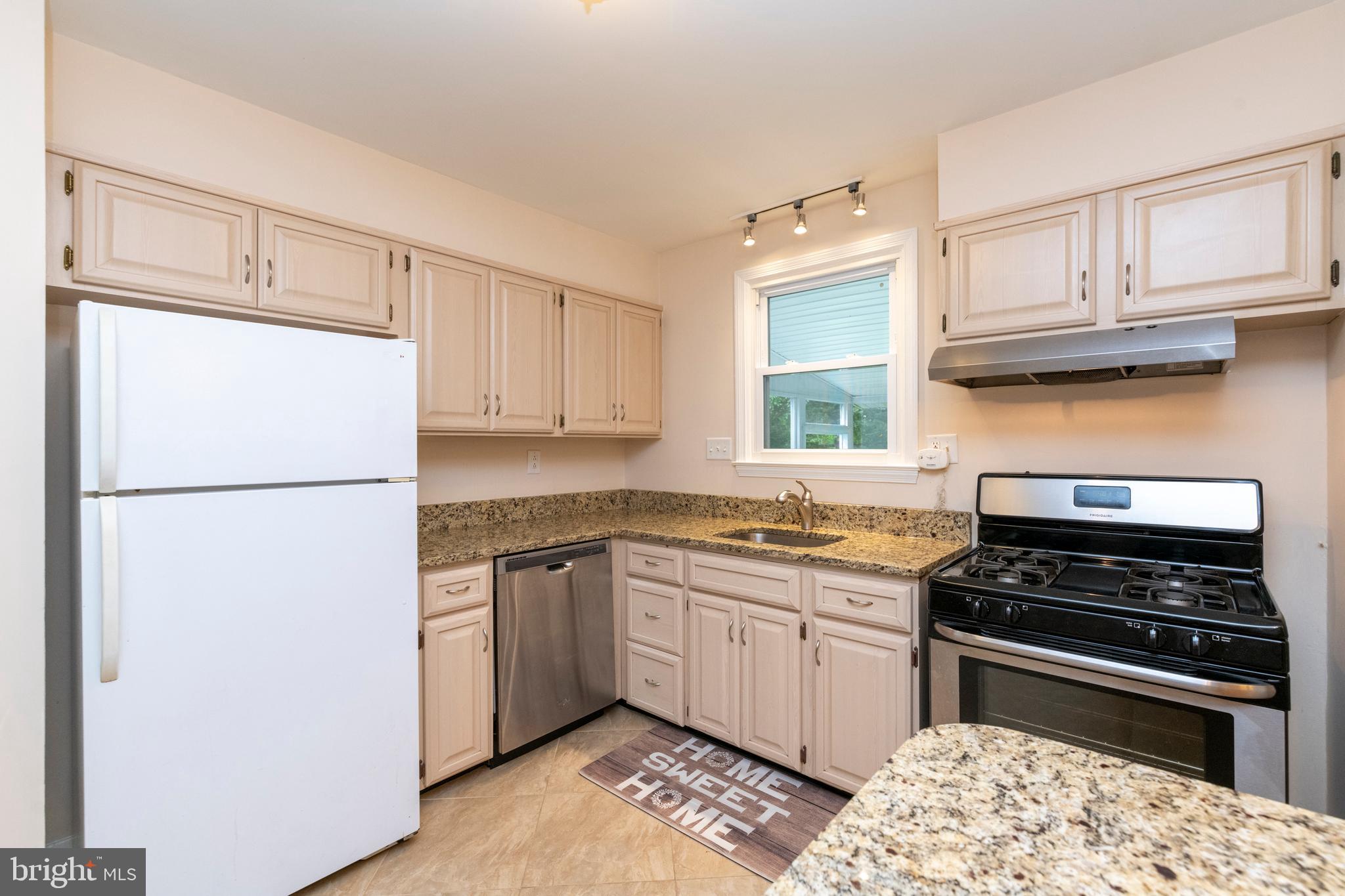 120 Ridgefield Road Lutherville-Timonium, MD 21093 - Photo 7 of 29 Gallery Image 7