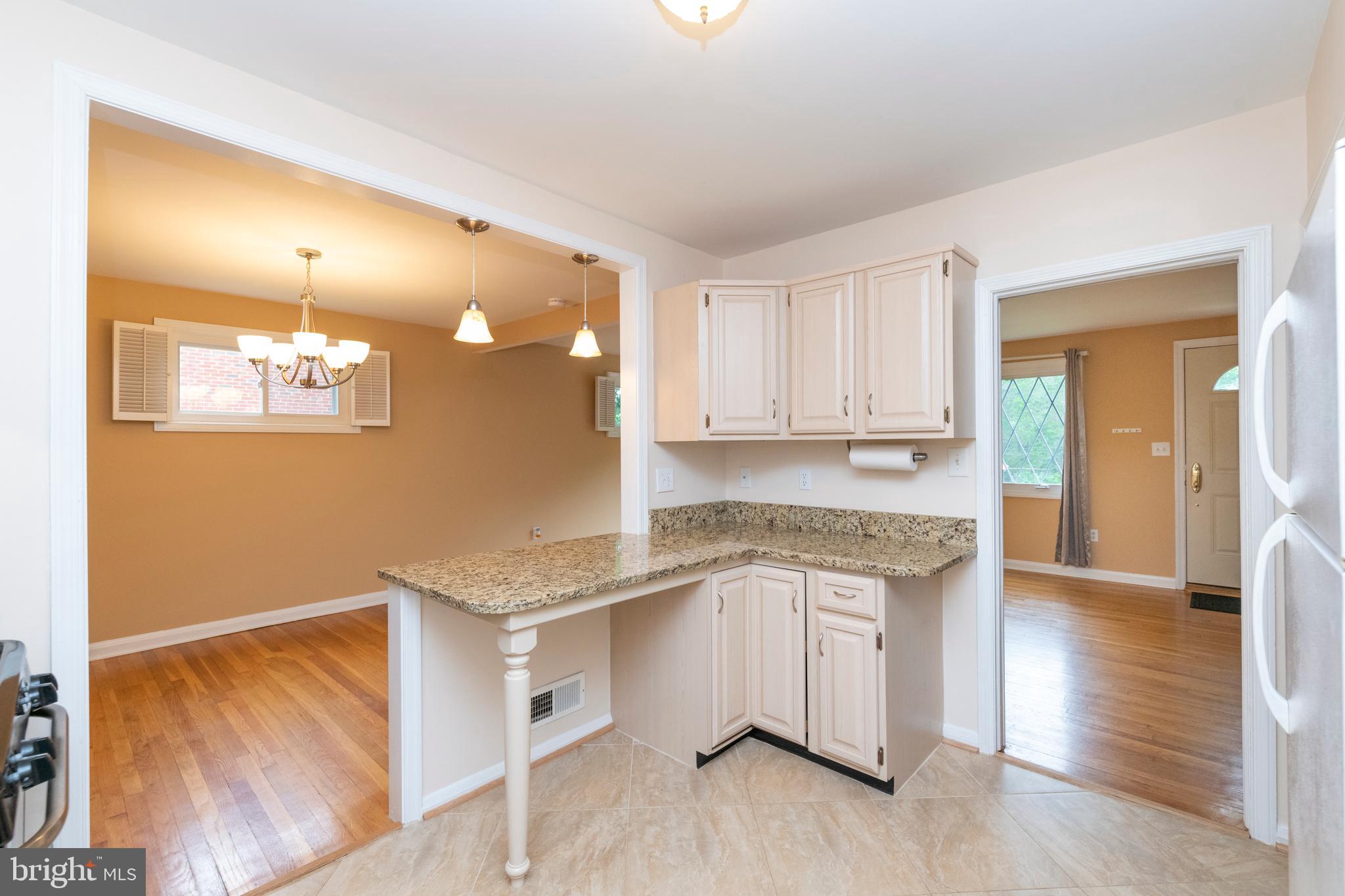 120 Ridgefield Road Lutherville-Timonium, MD 21093 - Photo 9 of 29 Gallery Image 9