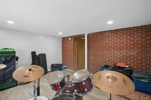 $199,000 | 6601 Library Road, South Park, PA 15129