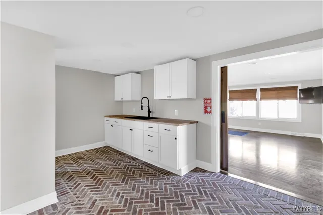 $385,000 | 5831 Transit Road, Lancaster, NY 14043