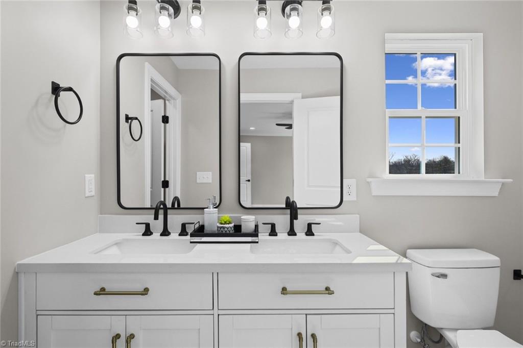 819 Bridge Street Eden, NC 27288 - Photo 18 of 27