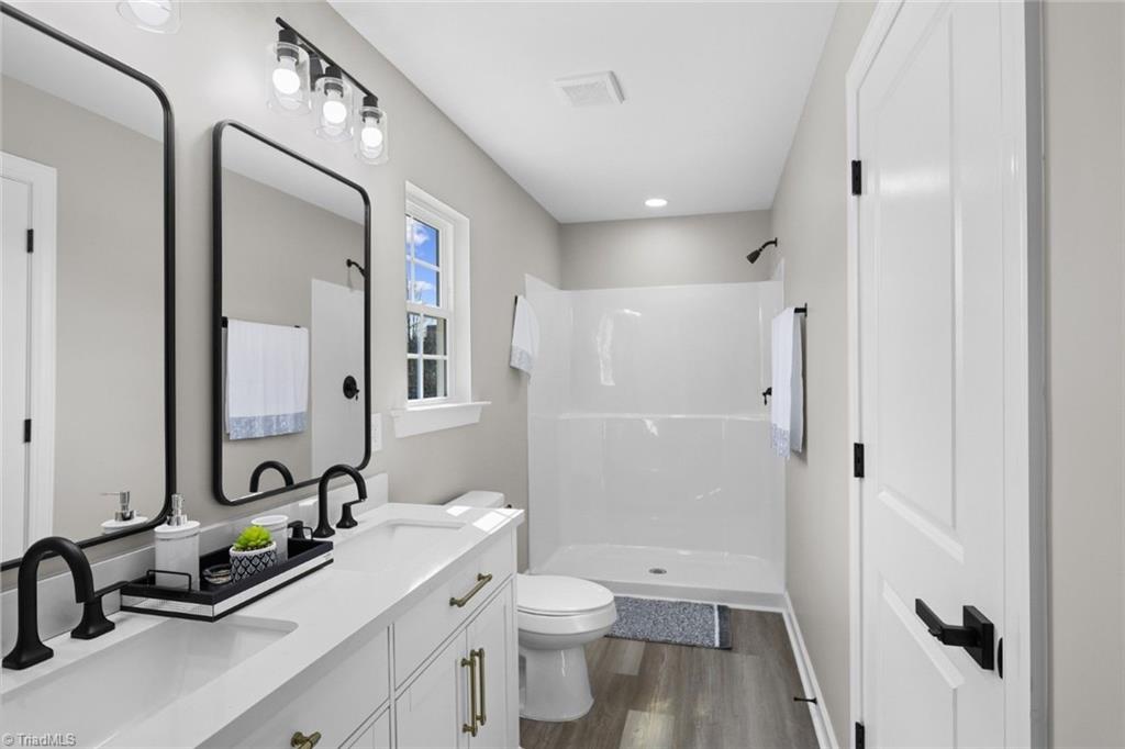 819 Bridge Street Eden, NC 27288 - Photo 19 of 27