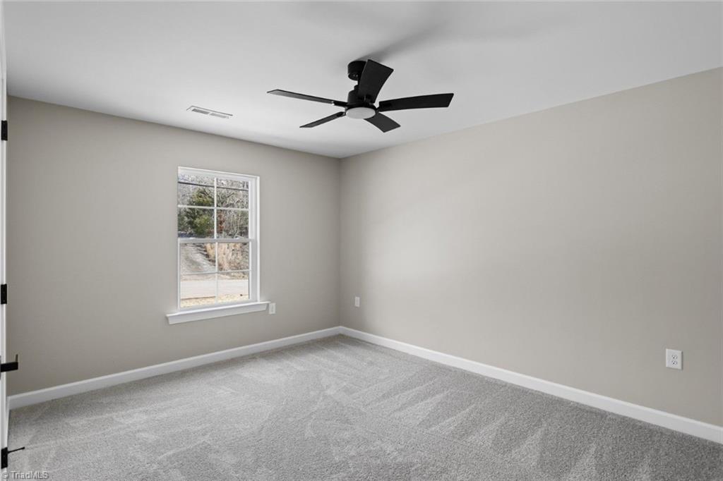 819 Bridge Street Eden, NC 27288 - Photo 23 of 27