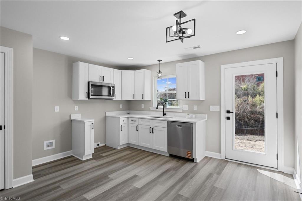 819 Bridge Street Eden, NC 27288 - Photo 10 of 27