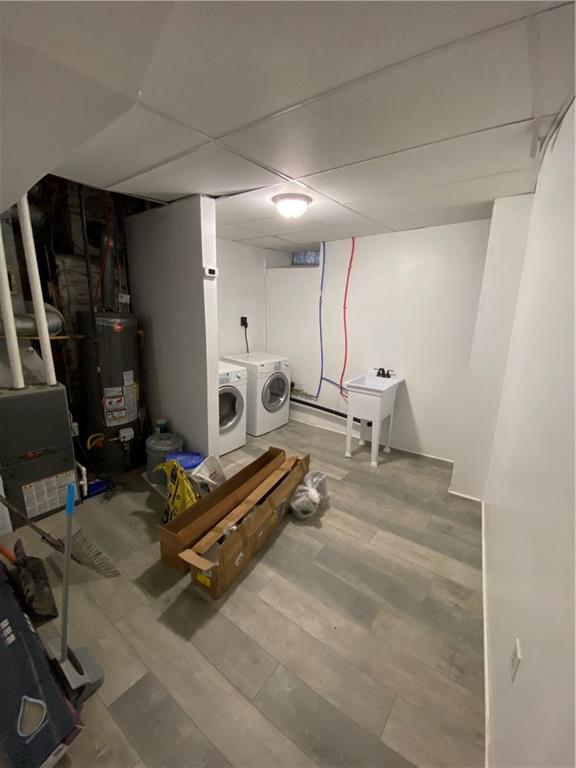 113 Kirkpatrick Street Pittsburgh, PA 15219 - Photo 14 of 29 a room with gym equipment