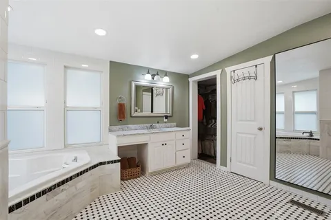 $549,000 | 5333 El Campo Avenue, Fort Worth, TX 76107