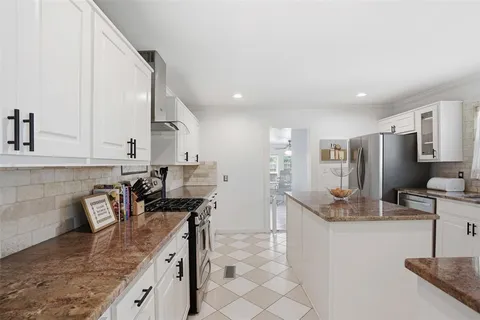 $549,000 | 5333 El Campo Avenue, Fort Worth, TX 76107