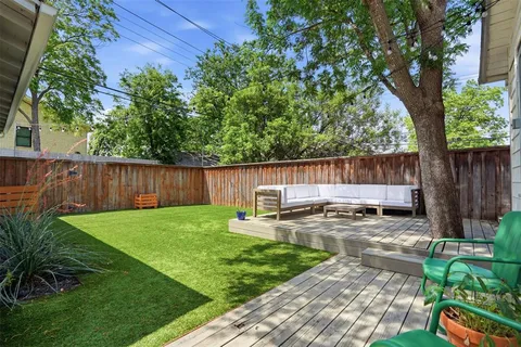 $549,000 | 5333 El Campo Avenue, Fort Worth, TX 76107