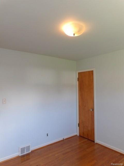 14841 Champaign Road Allen Park, MI 48101 - Photo 24 of 41 24. ADDITIONAL VIEW OF BEDROOM #1!