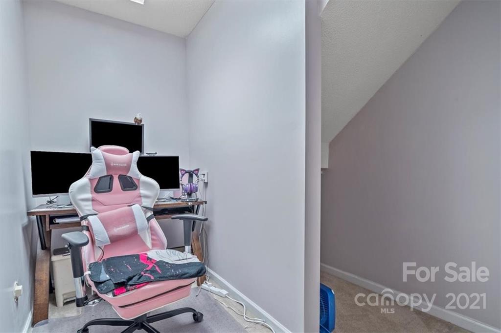 16856 Timber Crossing Road Charlotte, NC 28213 - Photo 36 of 44 Gallery Image 36