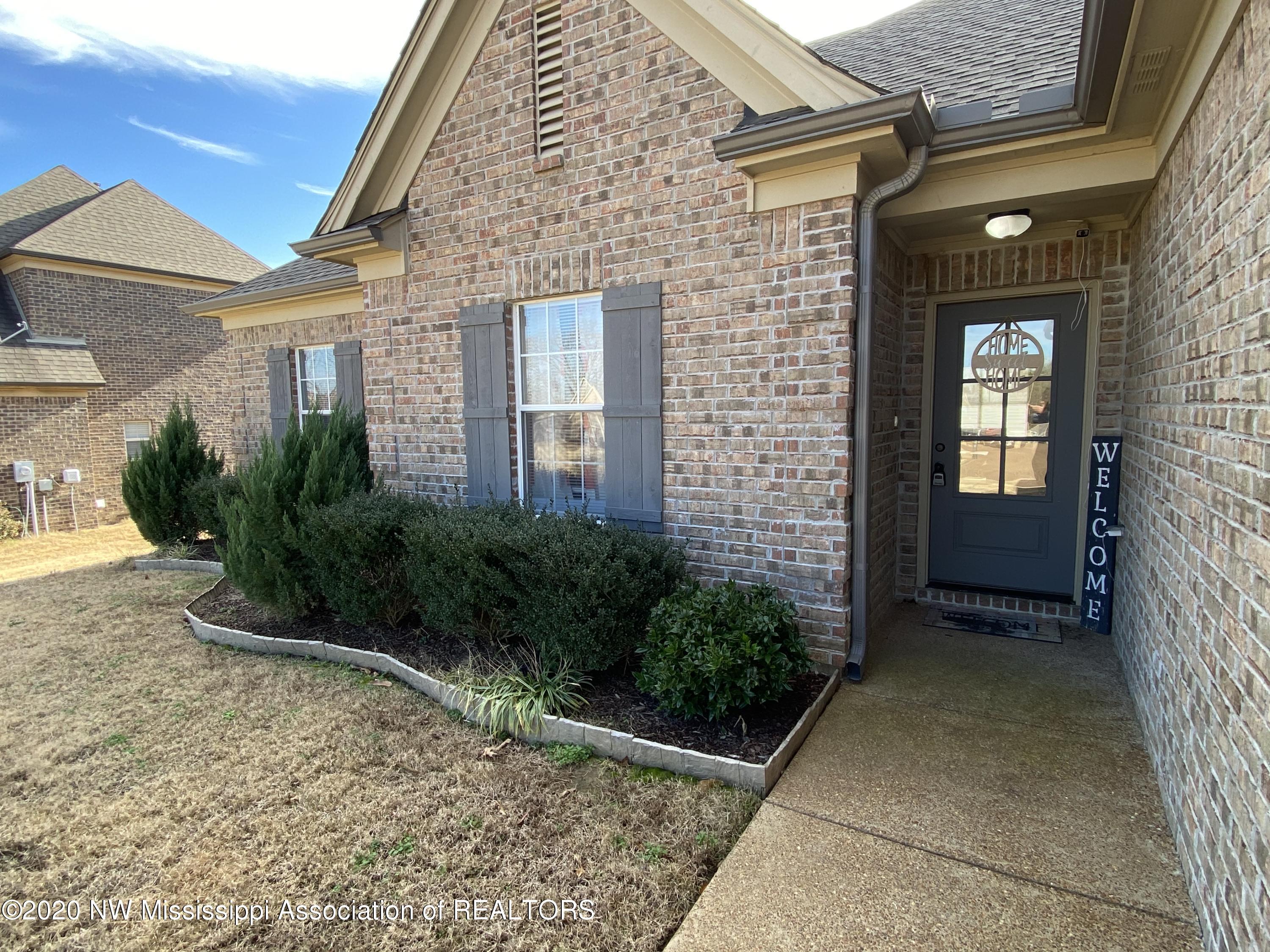 104 Eagle Street Senatobia, MS 38668 - Photo 4 of 29 DED191DA-53BC-4ABD-9245-9658FA2F08ED