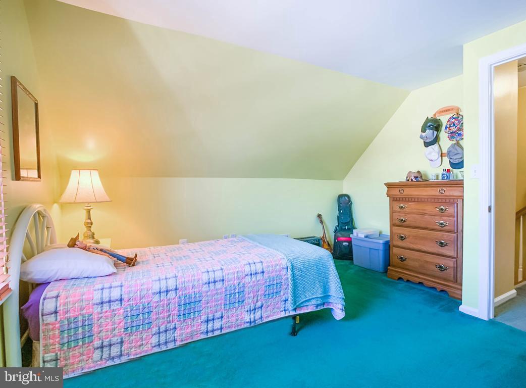 33 Haven Road Levittown, PA 19056 - Photo 23 of 40 Gallery Image 23