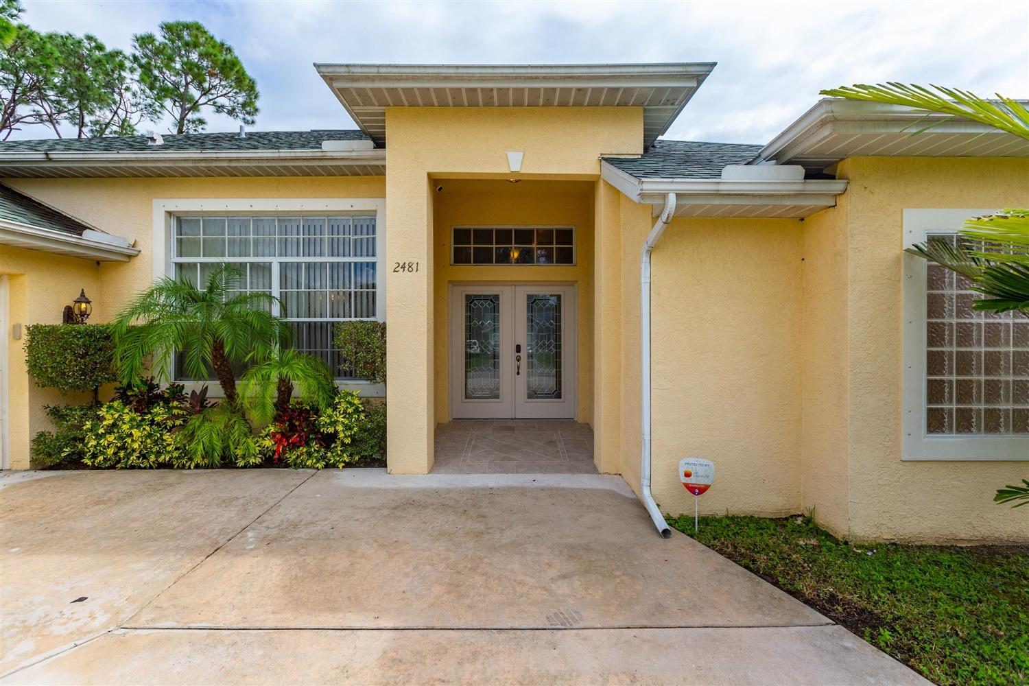 2481 Southwest Independence Road Port St. Lucie, FL 34953 - Photo 2 of 24 05-Independence Drive-5