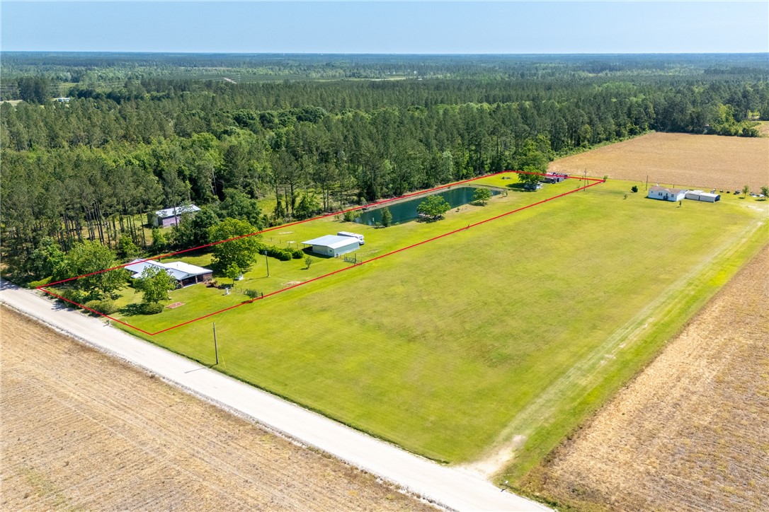 465 O E McDonald Road Waycross, GA 31503 - Photo 4 of 30