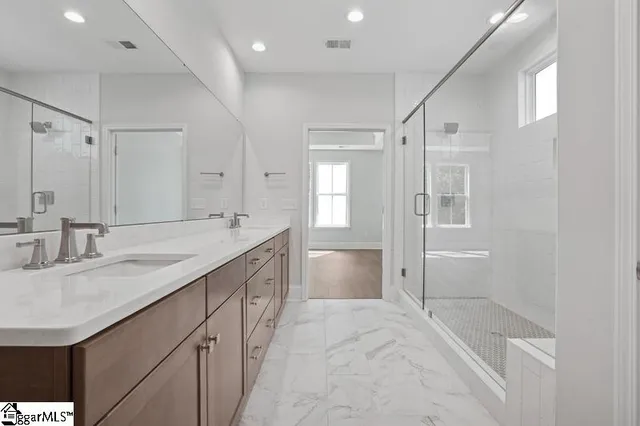 $909,000 | 208 Redland Way, Greenville, SC 29615