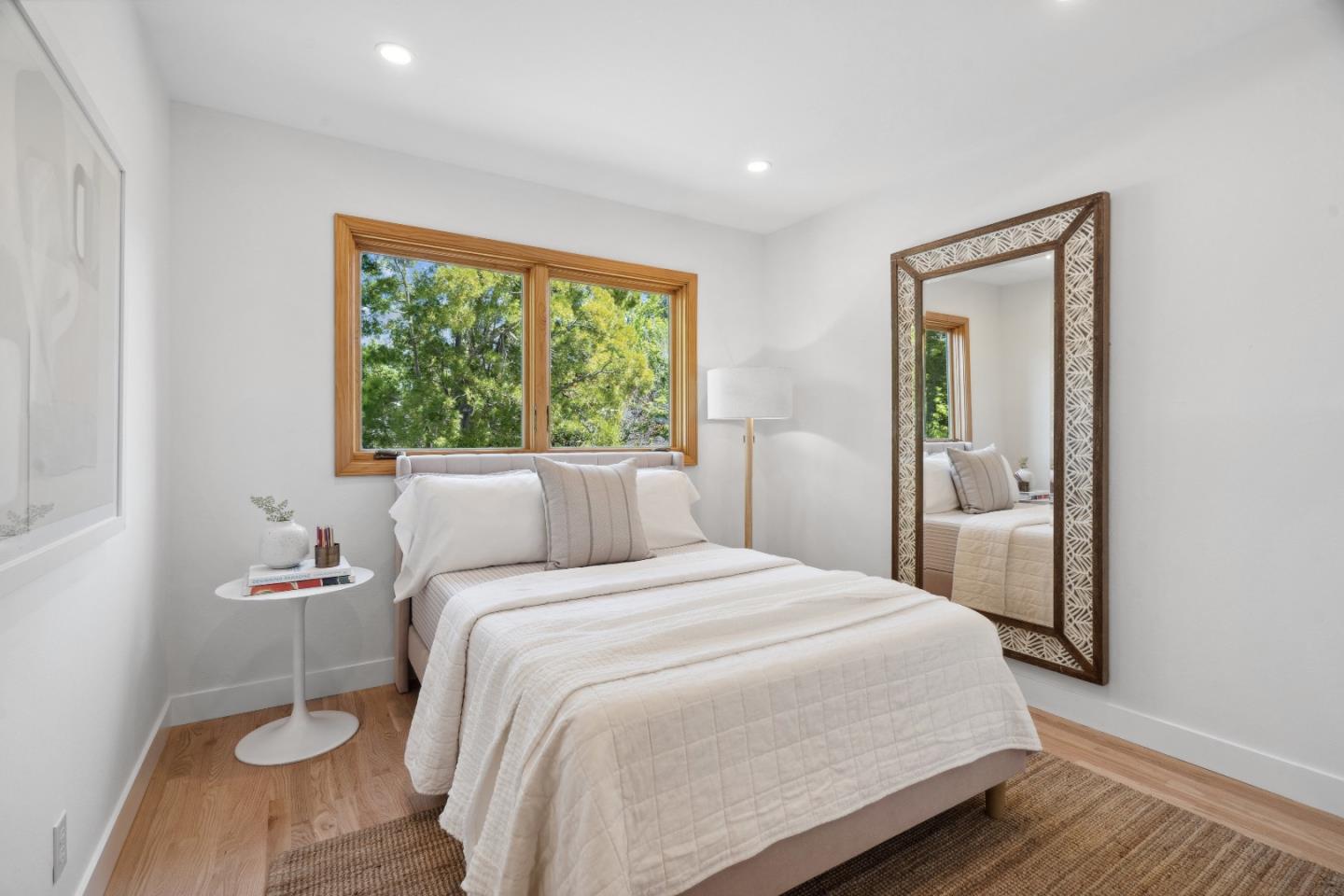 2383 Sharon Road Menlo Park, CA 94025 - Photo 18 of 23 Gallery Image 18
