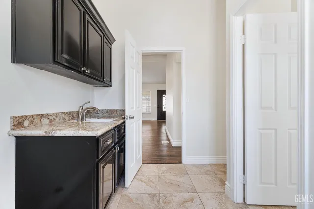 $550,000 | Undisclosed Address, Taft, CA 93268