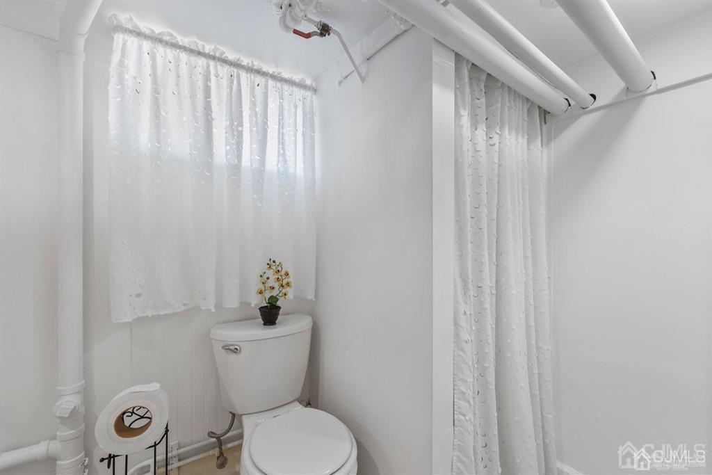 218 Rutgers Street New Brunswick, NJ 08901 - Photo 17 of 30 Gallery Image 17