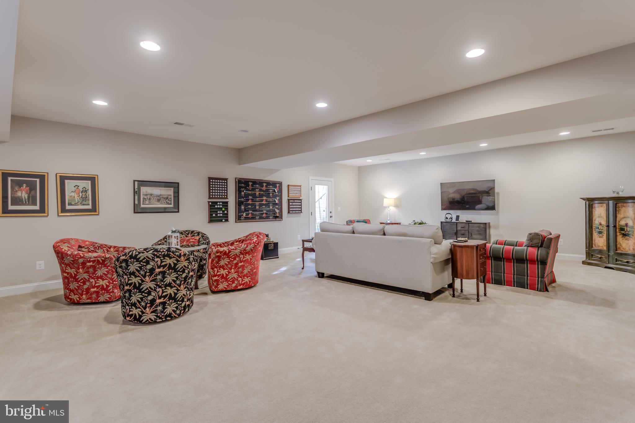 114 Turnstone Lane Front Royal, VA 22630 - Photo 31 of 51 Family room