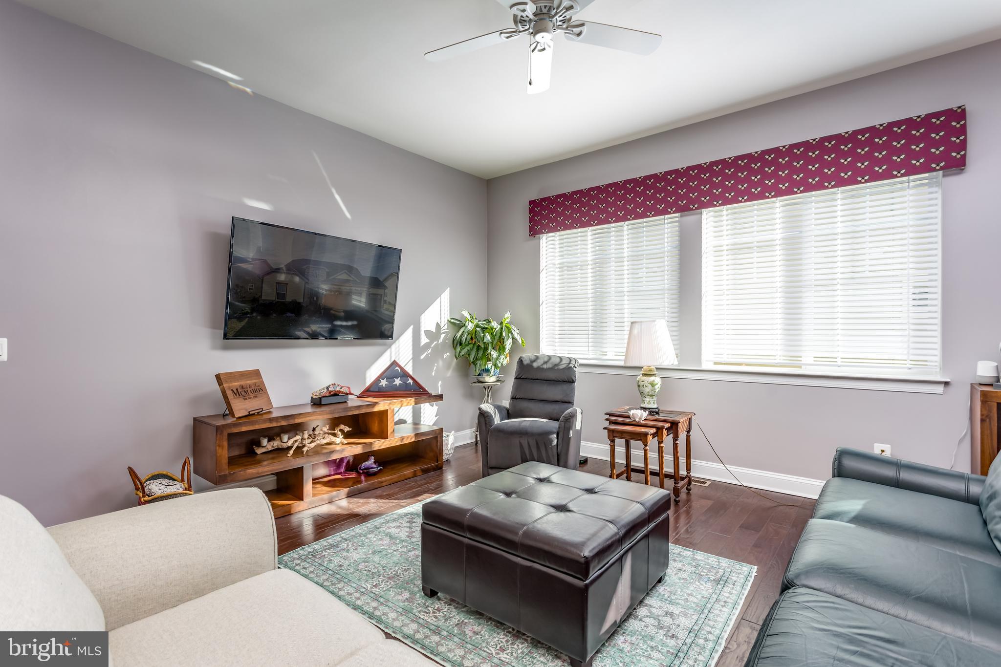 114 Turnstone Lane Front Royal, VA 22630 - Photo 9 of 51 Living room
