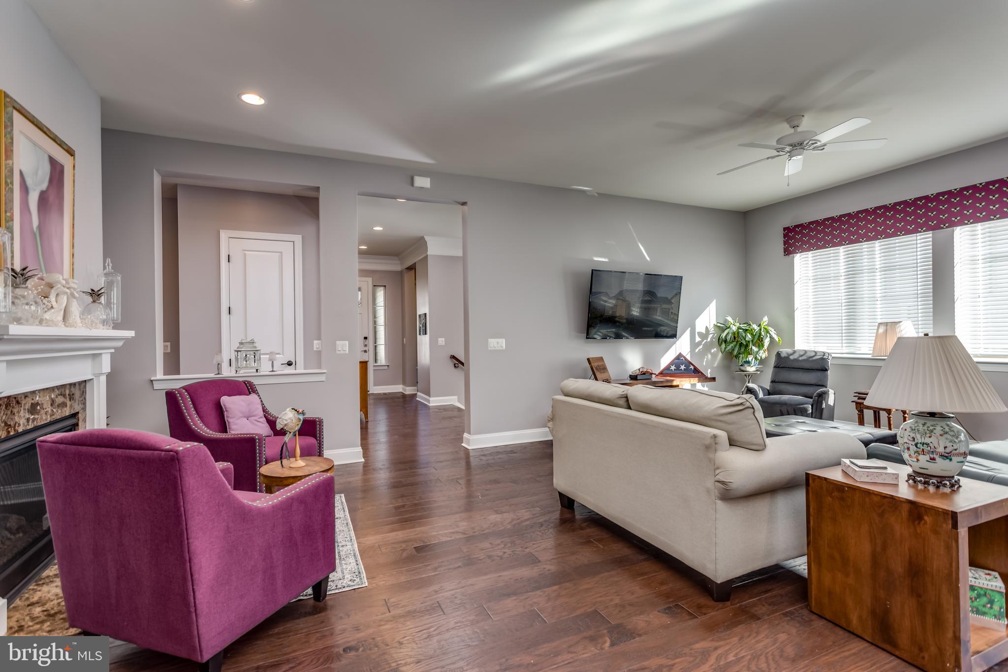 114 Turnstone Lane Front Royal, VA 22630 - Photo 10 of 51 Expansive living room