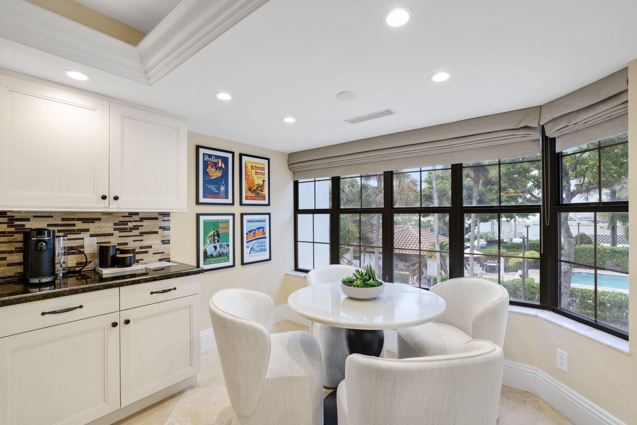 4401 North Ocean Boulevard, Unit TH12 Boca Raton, FL 33431 - Photo 28 of 61 breakfast area