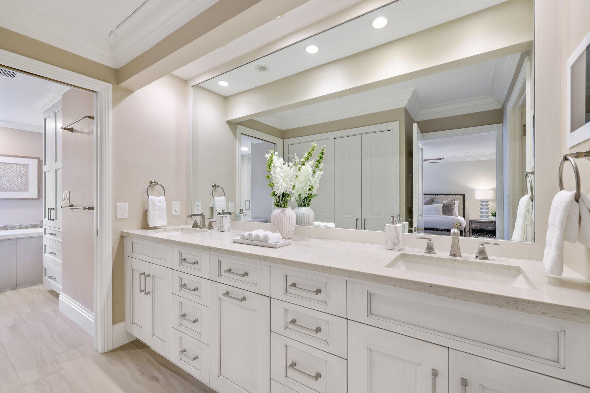 4401 North Ocean Boulevard, Unit TH12 Boca Raton, FL 33431 - Photo 36 of 61 Primary Bathroom