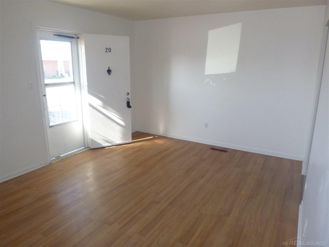 35197 23 Mile Road New Baltimore, MI 48047 - Photo 2 of 9