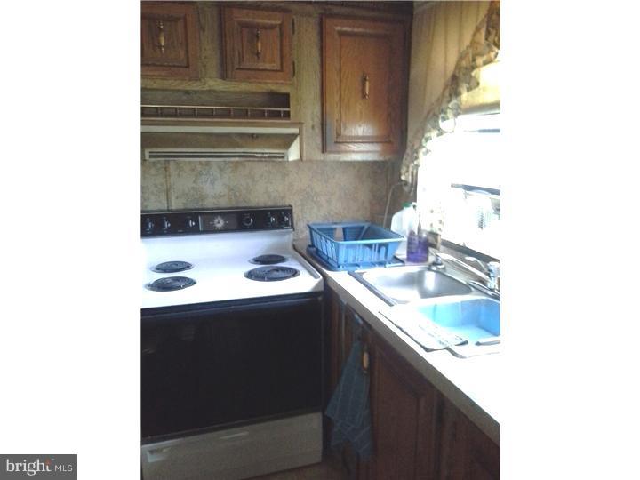 97 Jackson Road Gilbertsville, PA 19525 - Photo 3 of 8 Gallery Image 3
