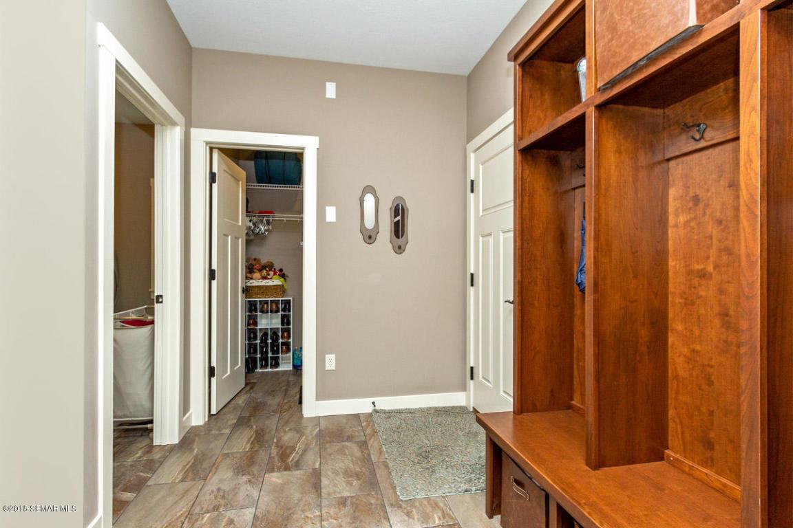 1586 Echo Ridge Road Southwest Rochester, MN 55902 - Photo 13 of 29