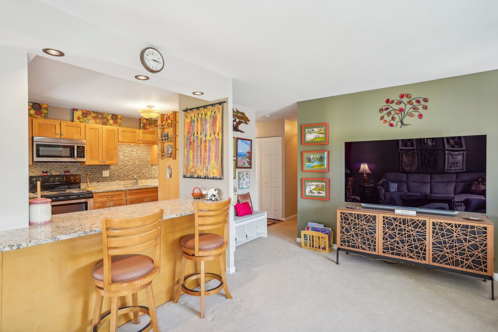 1405 East Central Road, Unit 316B Arlington Heights, IL 60005 - Photo 5 of 27