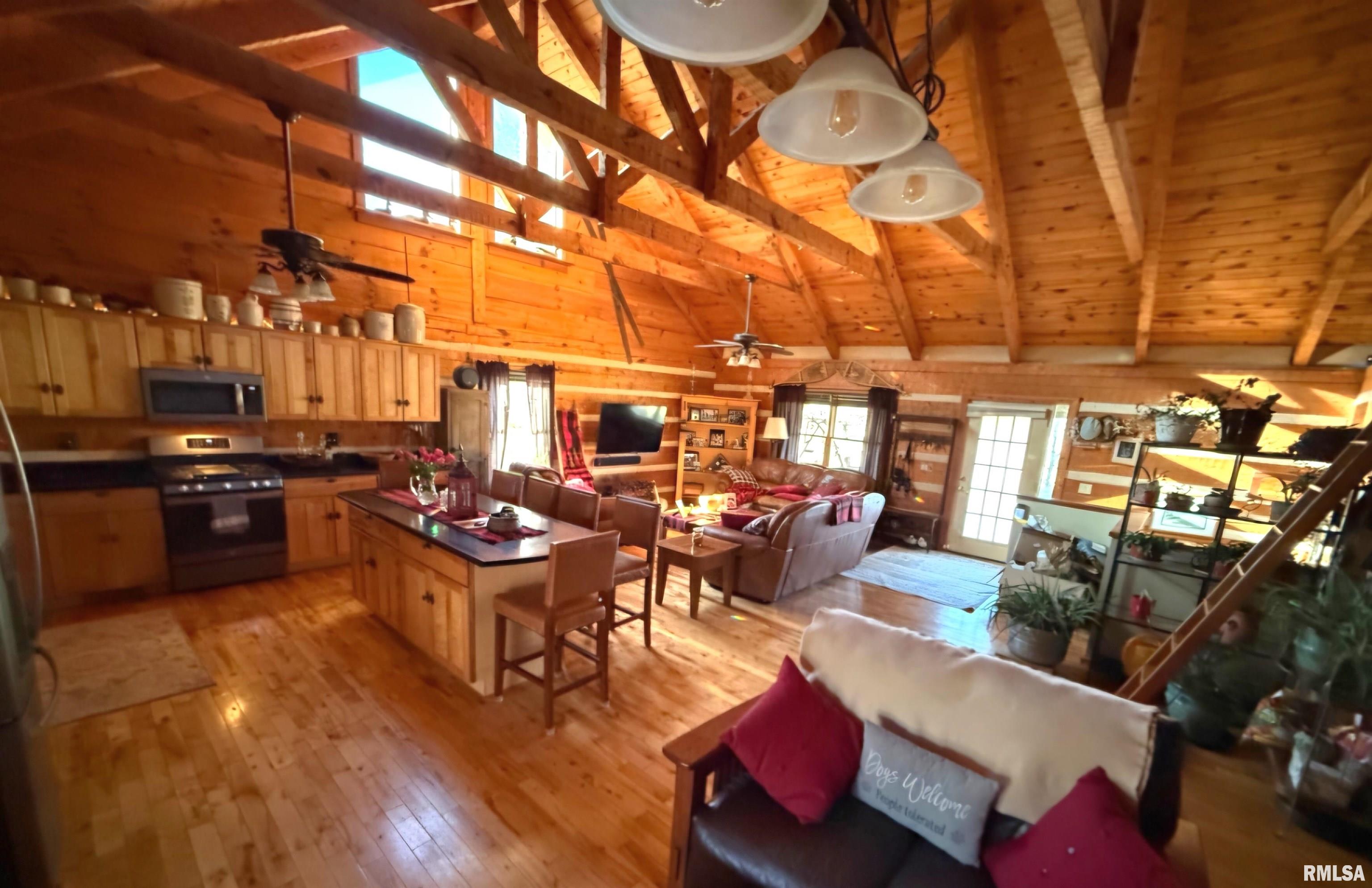 28829 North Bitner Road Glasford, IL 61533 - Photo 7 of 33