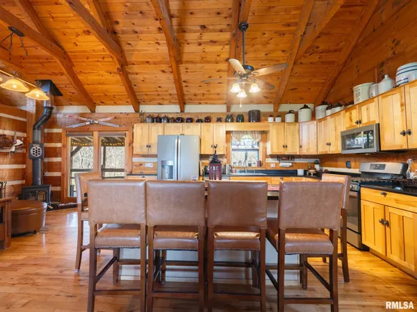 $460,000 | 28829 North Bitner Road, Glasford, IL 61533
