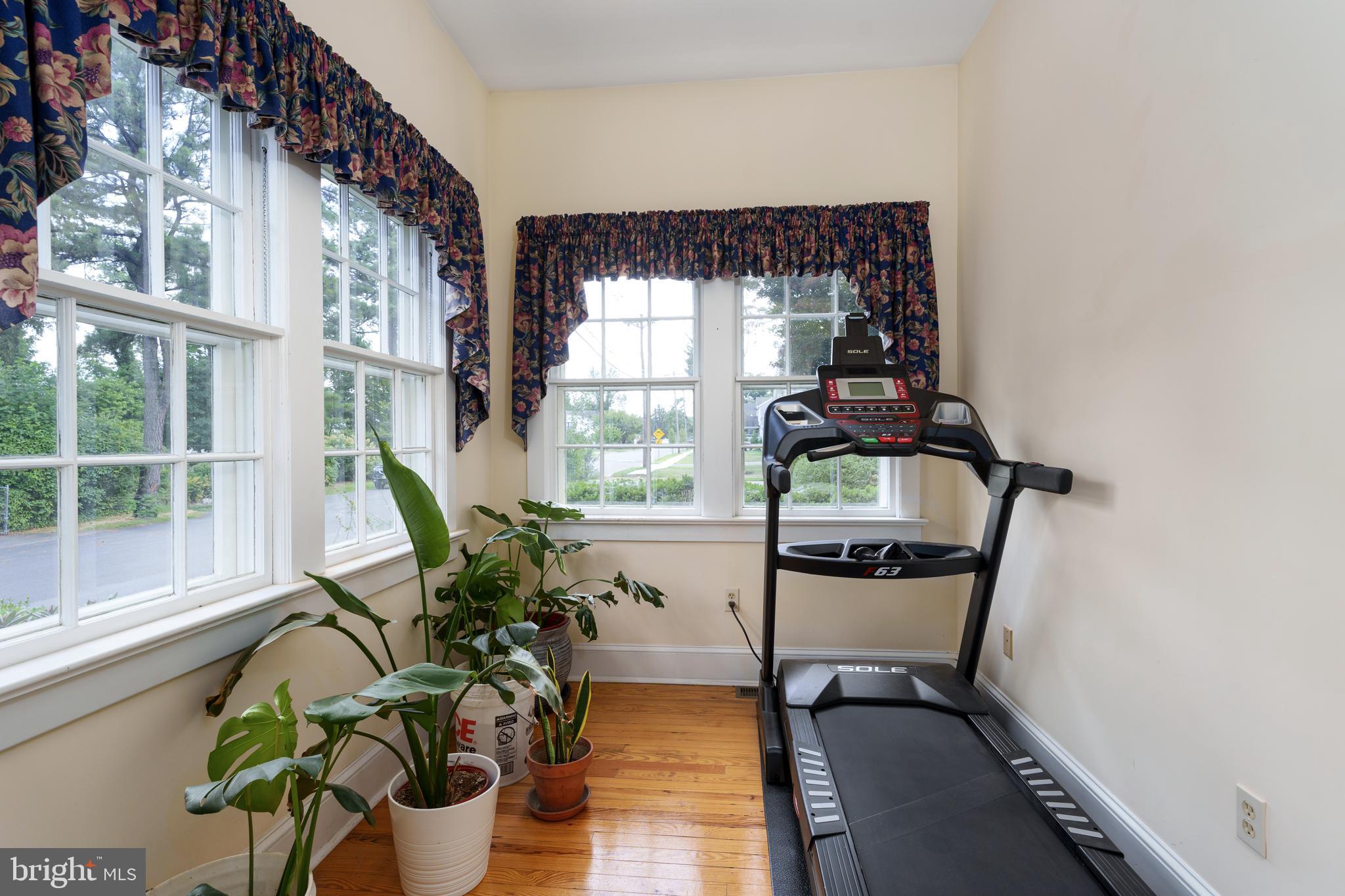 3527 Nottingham Way Hamilton, NJ 08690 - Photo 14 of 40