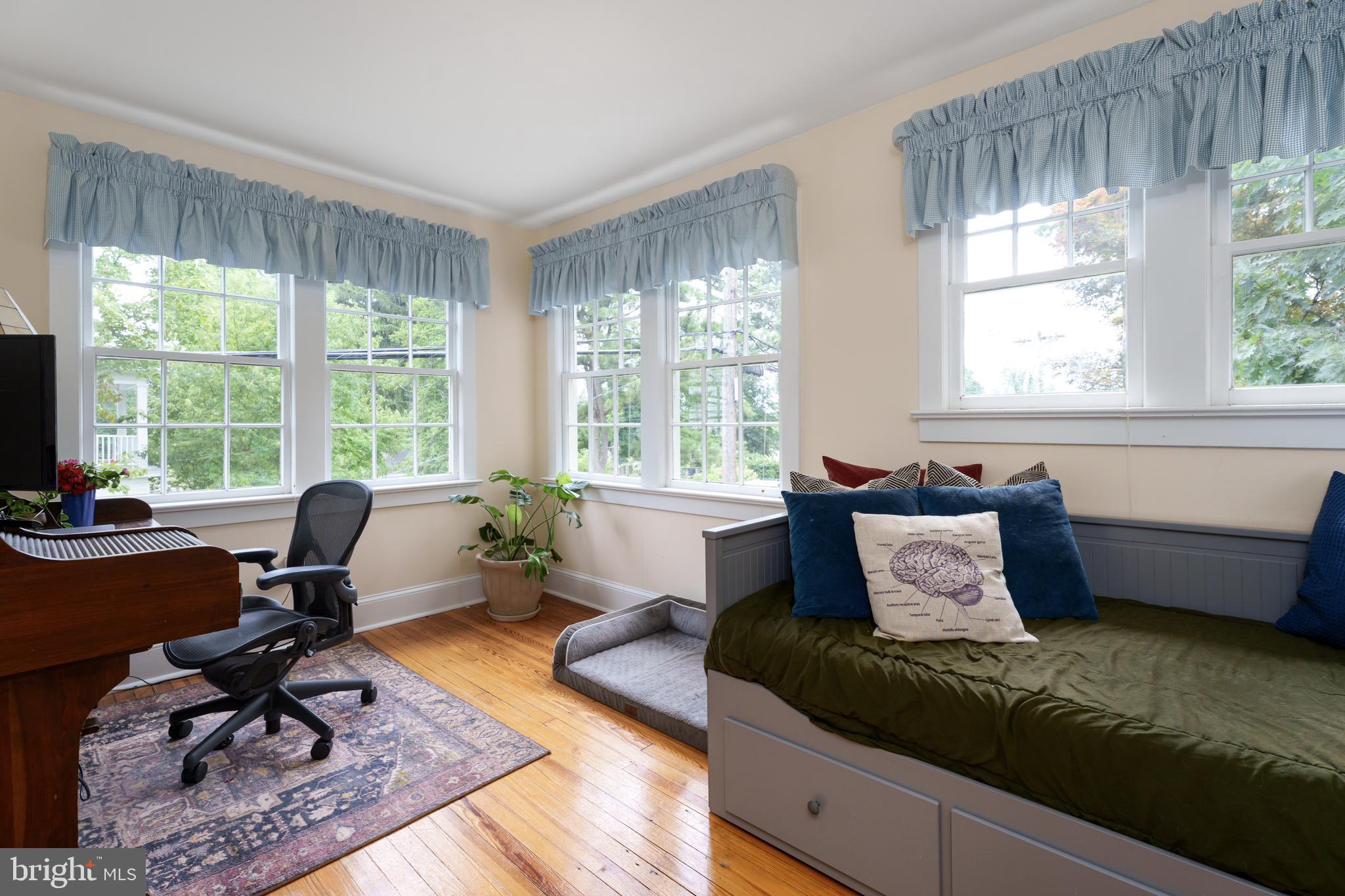 3527 Nottingham Way Hamilton, NJ 08690 - Photo 31 of 40