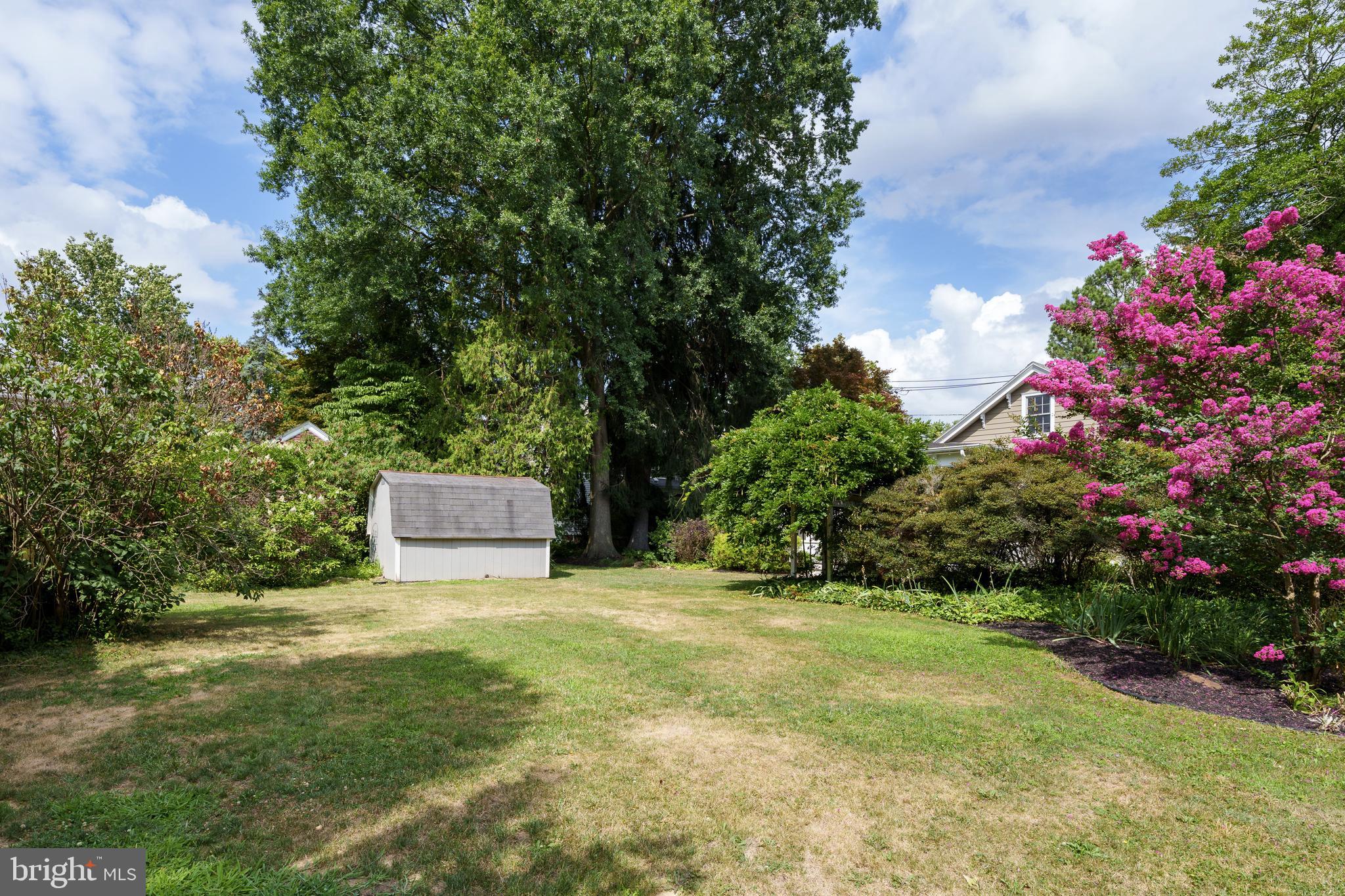 3527 Nottingham Way Hamilton, NJ 08690 - Photo 38 of 40