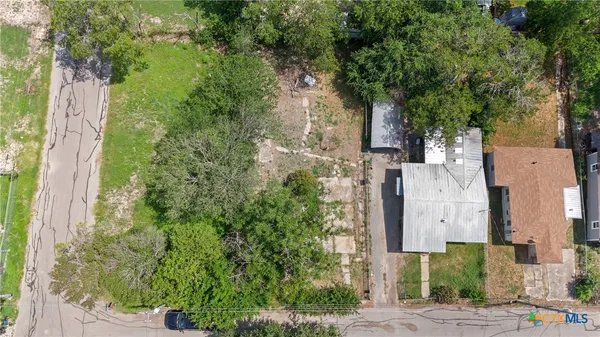 $35,000 | 729 Schuessler Street, Seguin, TX 78155