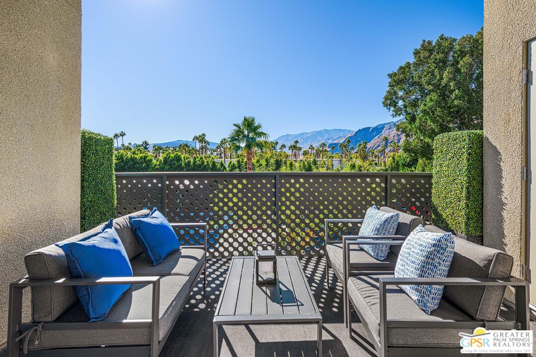 140 The River Palm Springs, CA 92262 - Photo 4 of 26