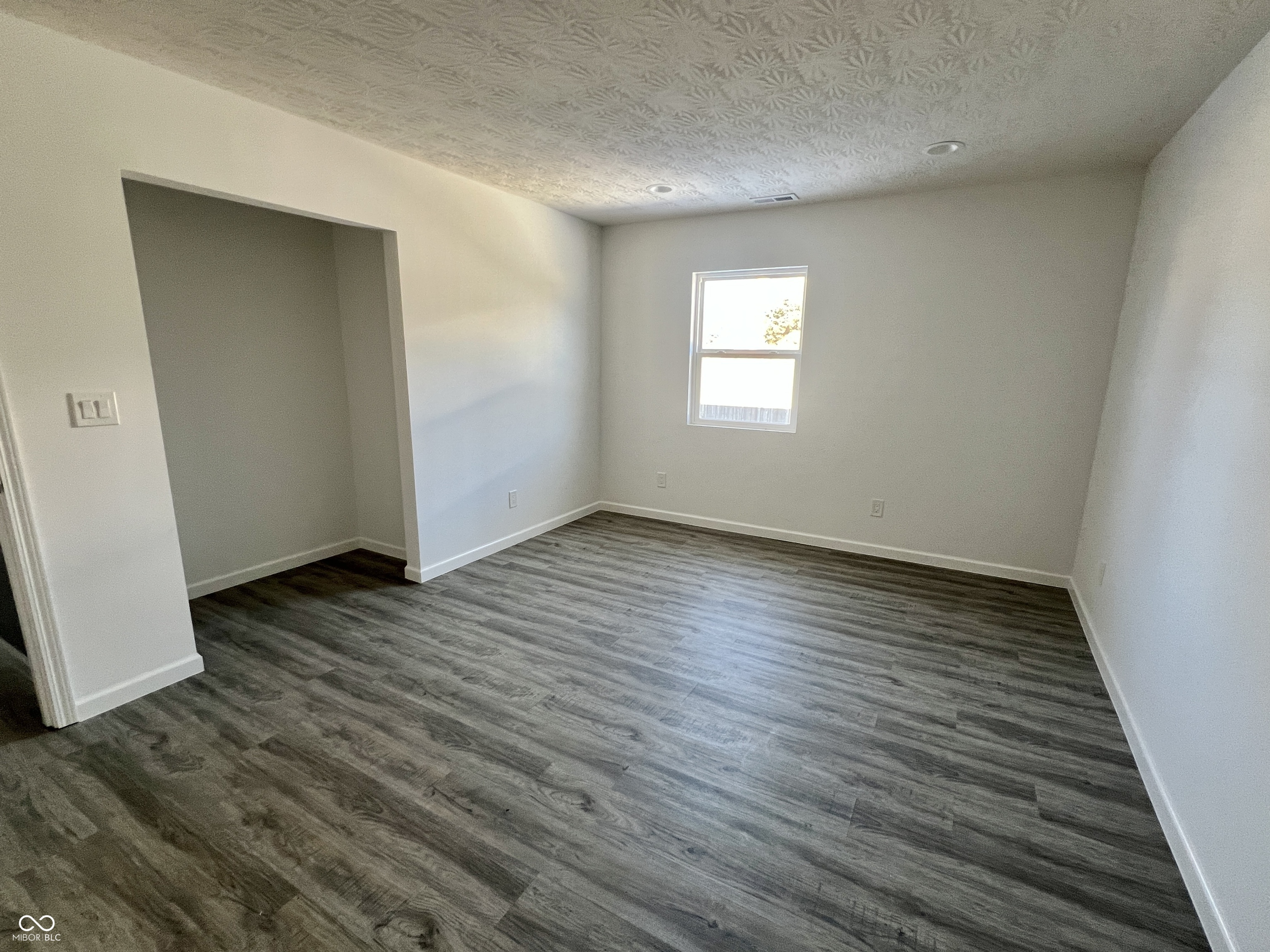 14 East Roberts Road Indianapolis, IN 46227 - Photo 18 of 23 Gallery Image 18