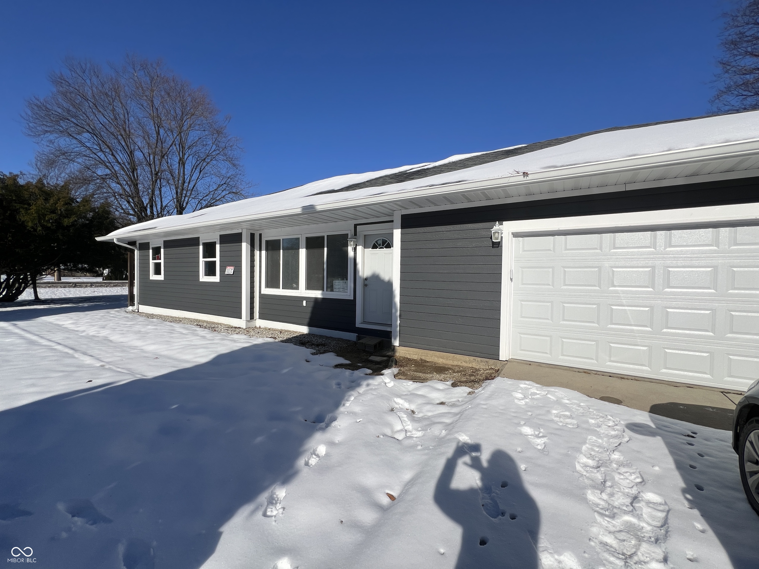 14 East Roberts Road Indianapolis, IN 46227 - Photo 3 of 23 Gallery Image 3