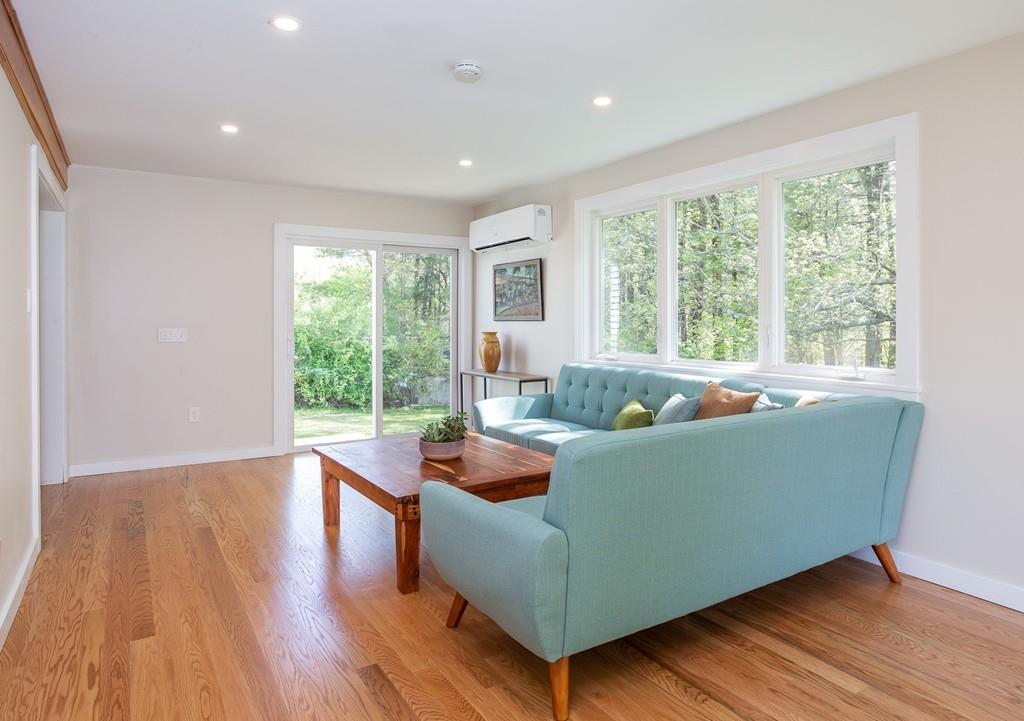76 Sandy Hill Road Northampton, MA 01062 - Photo 15 of 32