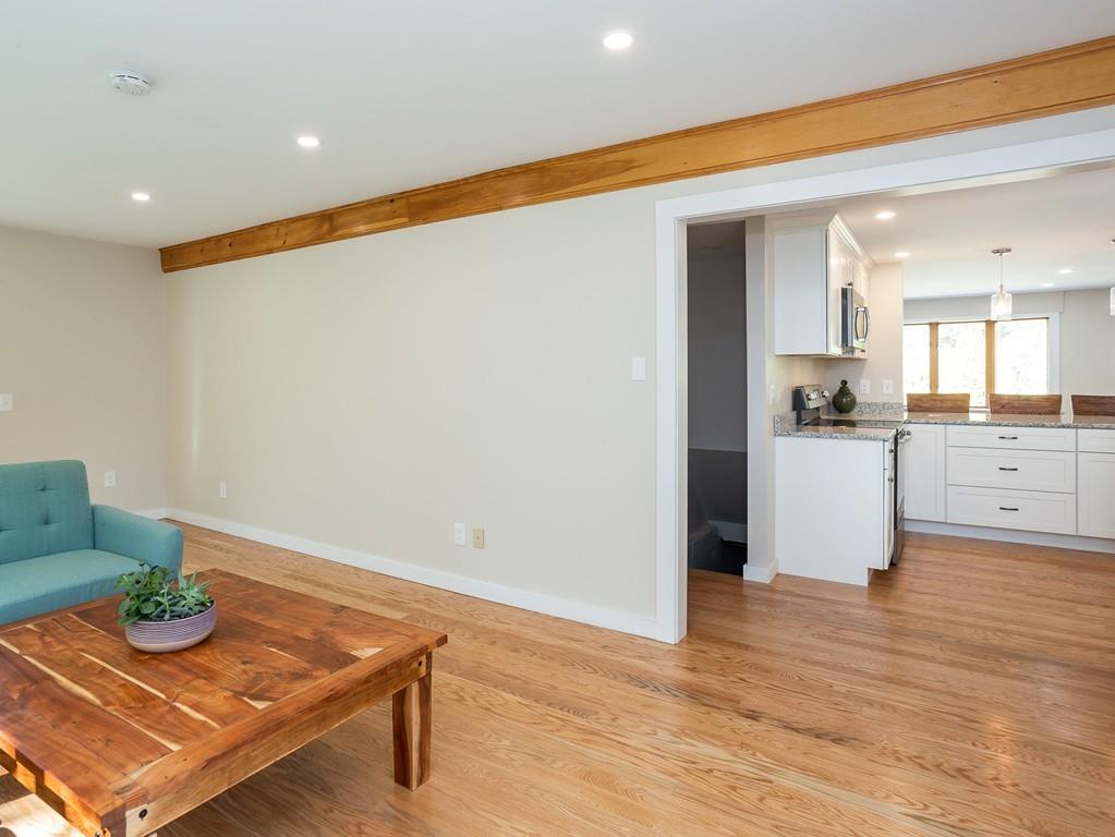 76 Sandy Hill Road Northampton, MA 01062 - Photo 16 of 32