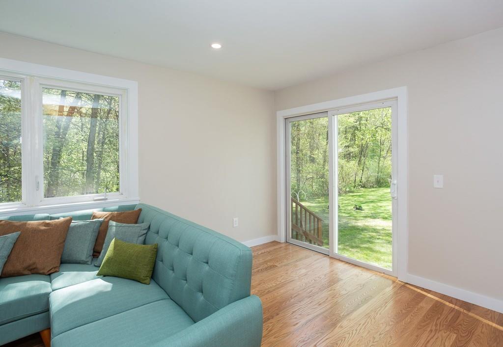 76 Sandy Hill Road Northampton, MA 01062 - Photo 18 of 32