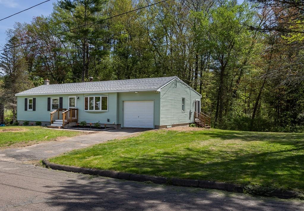76 Sandy Hill Road Northampton, MA 01062 - Photo 3 of 32