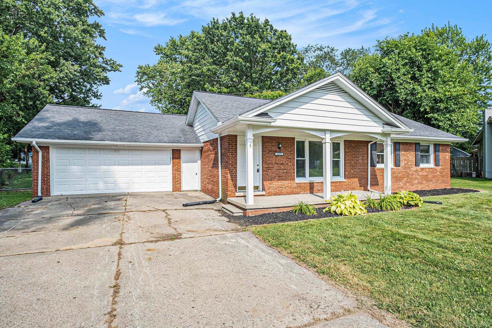 1379 Williamsburg Road Flint, MI 48507 - Photo 2 of 14 50181195-d420be86-c454-4937-b97a-12e415cfbbf2.JPG
